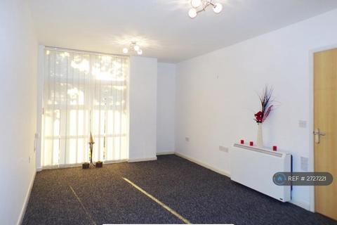 2 bedroom flat to rent, Lyme Place, Dukinfield, SK16