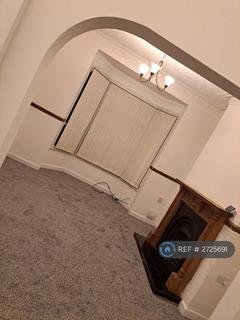 2 bedroom terraced house to rent, Mersey Street, Hull, HU8