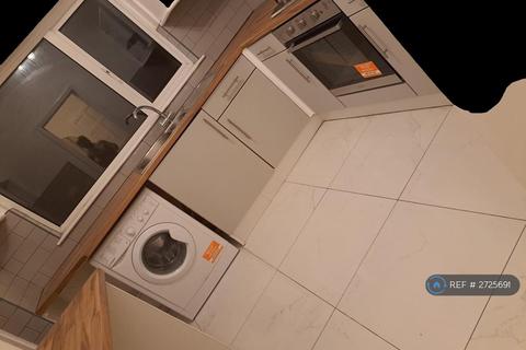 2 bedroom terraced house to rent, Mersey Street, Hull, HU8