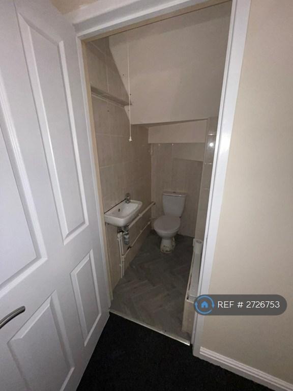 Bedroom 1 Ensuite