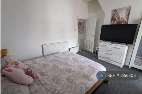 undefined, Turf Lane, Chadderton, Oldham, OL9