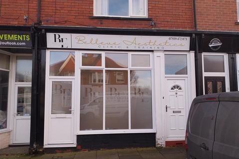 Retail property (high street) to rent - St Ronans Road, Monkseaton