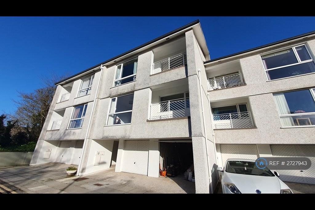 Light And Airy 2 Bed Flat
