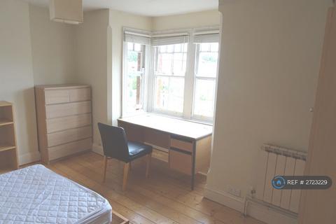 6 bedroom semi-detached house to rent, Windmill Road, Headington, Oxford, OX3
