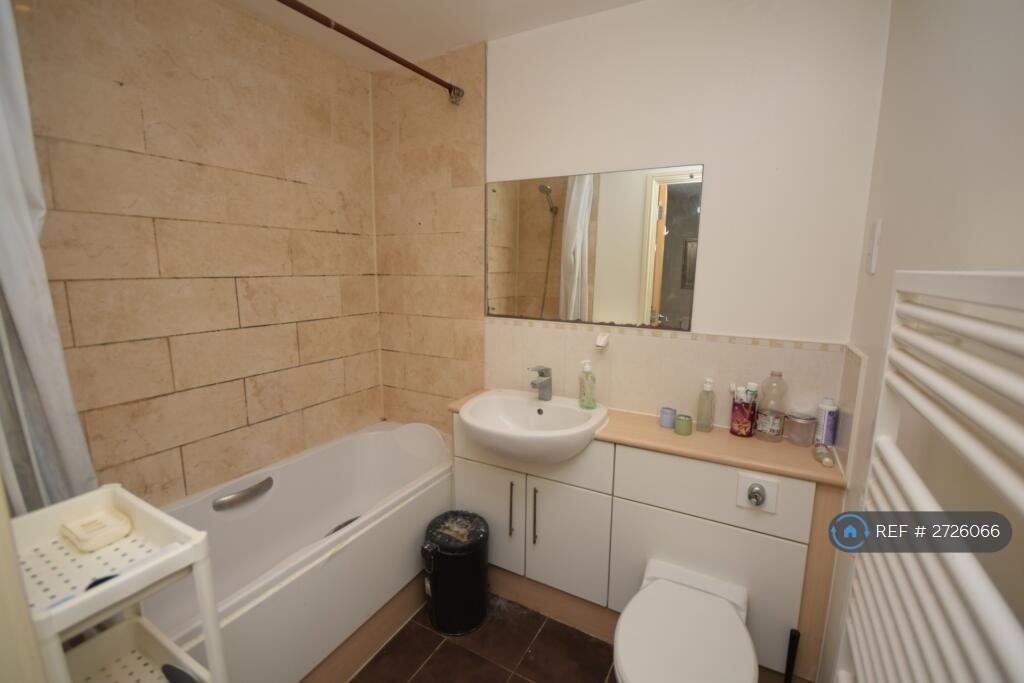 Main Bathroom