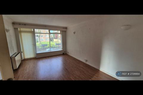2 bedroom flat to rent, Brooklands Court, Manchester, M8