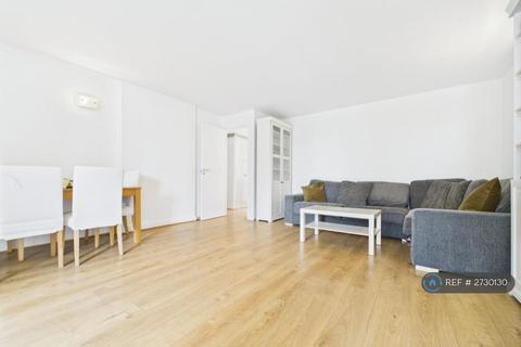 undefined, Chart House, London, E14