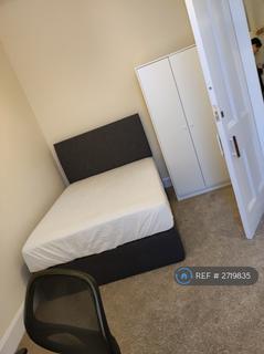 undefined, Lochrin Place, Tollcross, EH3