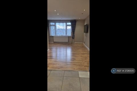 undefined, Moat Close, Bushey, WD23