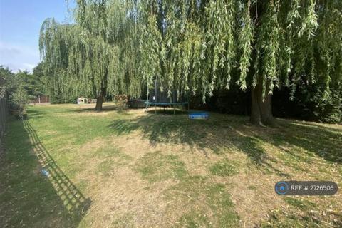 undefined, Moat Close, Bushey, WD23