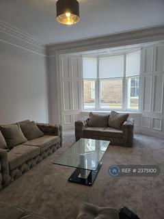3 bedroom flat to rent, High Street, North Berwick, EH39