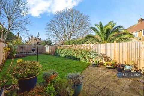 undefined, Bramhope Lane, London, SE7