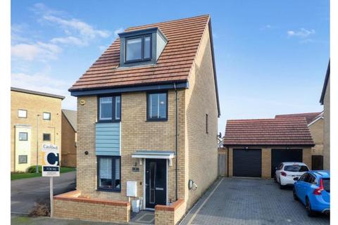 undefined, Berrenda Avenue, Whitehouse MK8