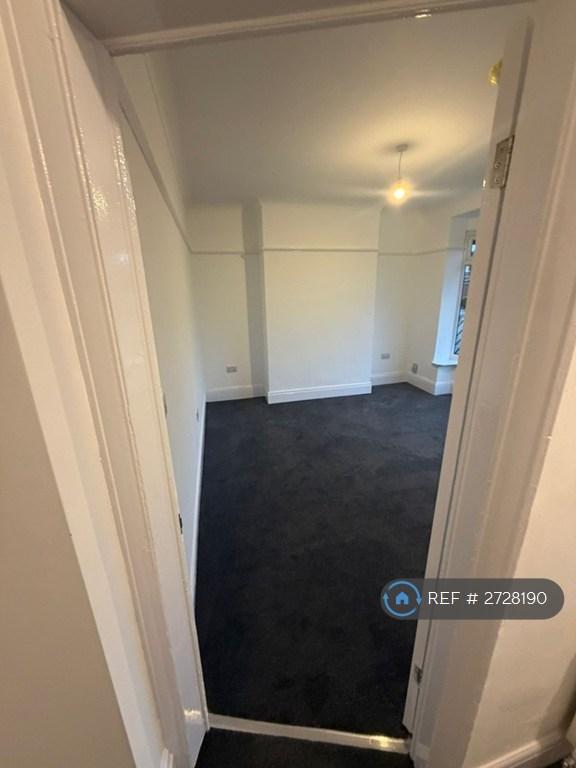 Front Lounge