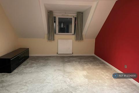 1 bedroom flat to rent, St Mary's Court, London, E3