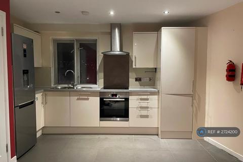 1 bedroom flat to rent, St Mary's Court, London, E3
