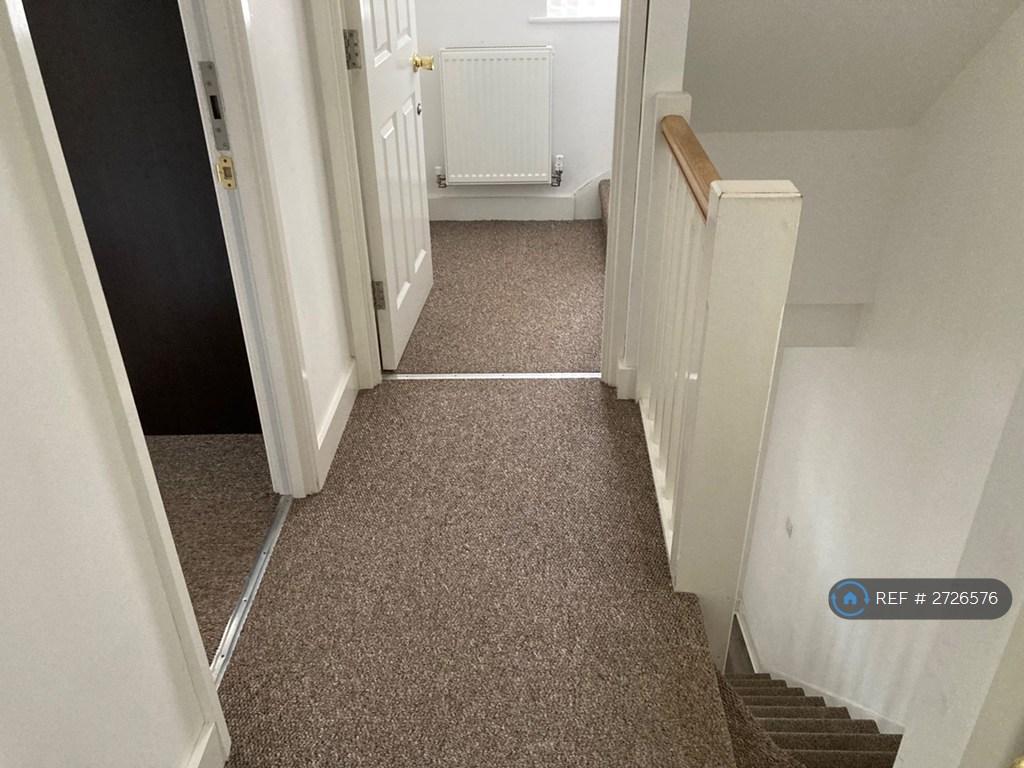 Hallway Upstairs Leading To Bedrooms 4 &amp; 5