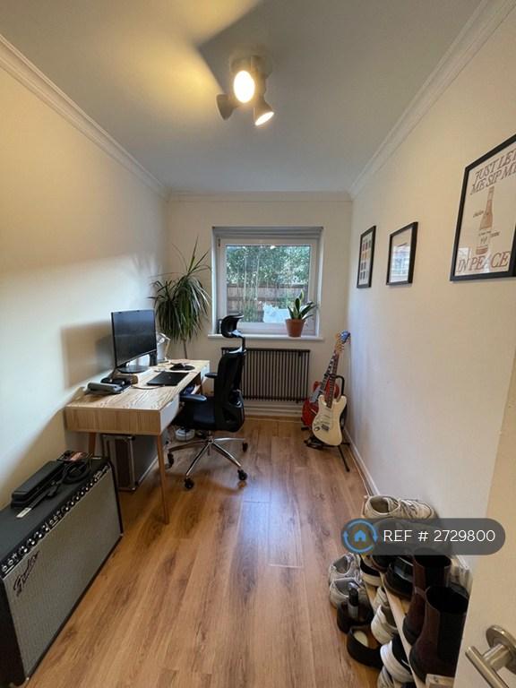 Office Space Or Bedroom 3