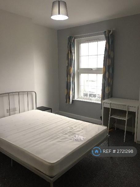 Bedroom 3 (Double)
