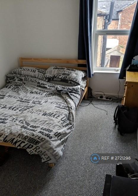 Bedroom 2 (Double)