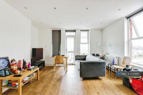 2 bedroom flat to rent, North Road, Cardiff, CF14