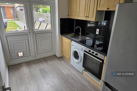 undefined, Manor Road, Mitcham, CR4