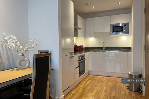 1 bedroom flat to rent, Dowells Street, London, SE10
