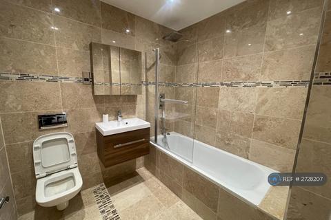 3 bedroom flat to rent, Scarbrook Road, Croydon, CR0