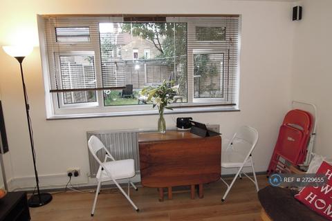 undefined, Stratford, London, E15