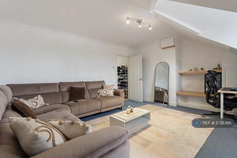 1 bedroom flat to rent, New River Court, Enfield, EN1