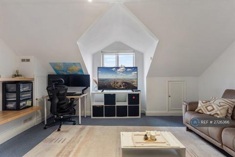 1 bedroom flat to rent, New River Court, Enfield, EN1
