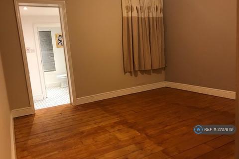 undefined, Neal Street, Watford, WD18