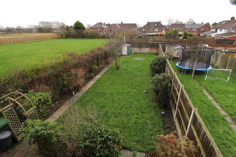 3 bedroom townhouse for sale, Oriel Drive, Liverpool L10