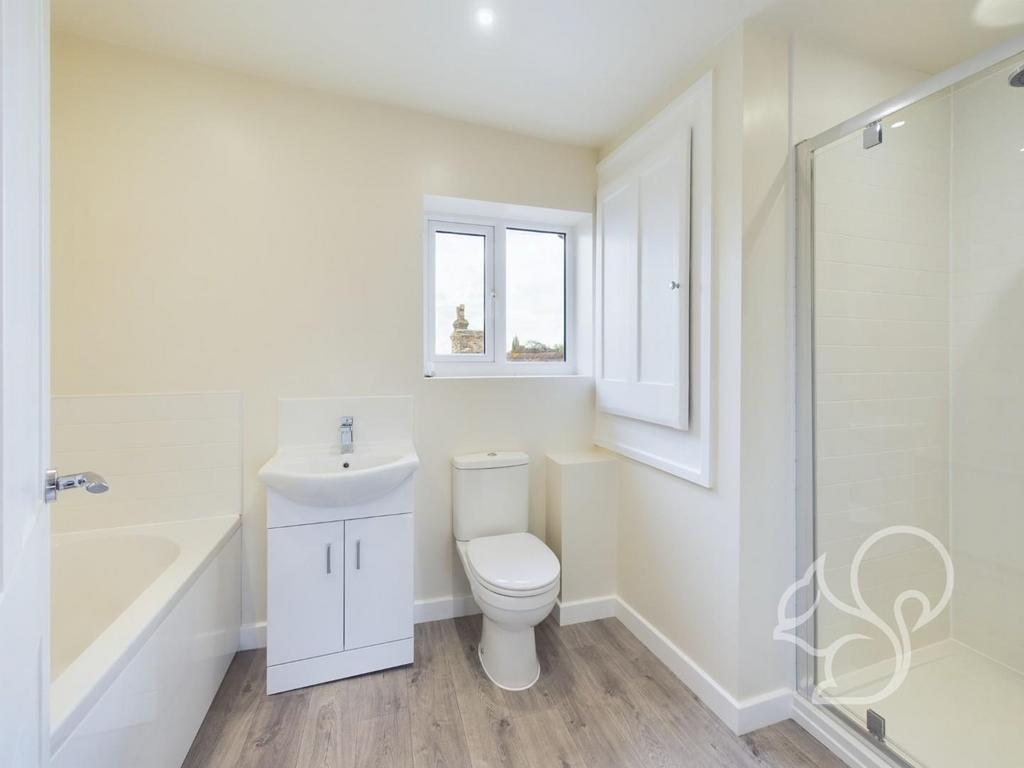 Ensuite 2