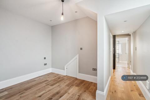 1 bedroom flat to rent, Gidar House, Uxbridge, UB10