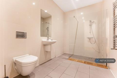 2 bedroom flat to rent, Colne House, London, E1