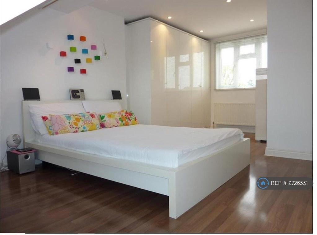 Bedroom-2