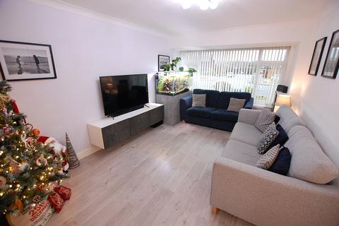 4 bedroom detached house for sale, Carrbrook Crescent, Stalybridge SK15