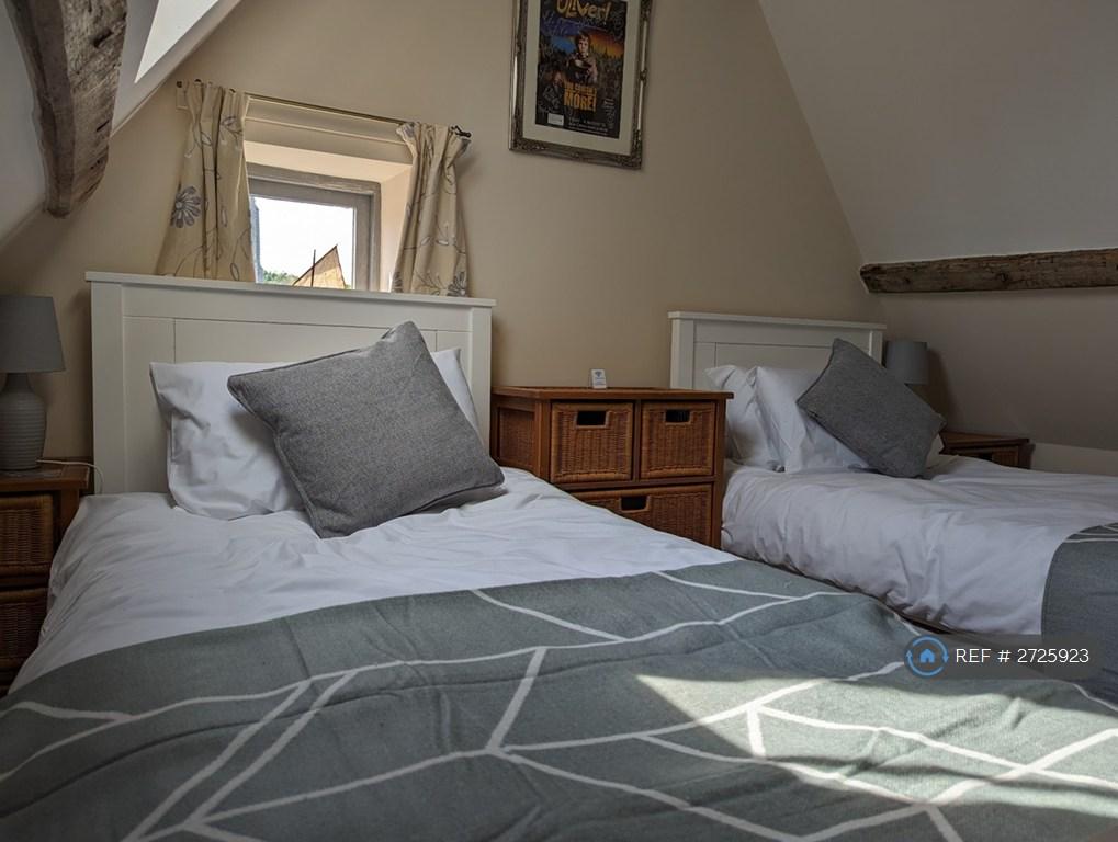 Bed 2