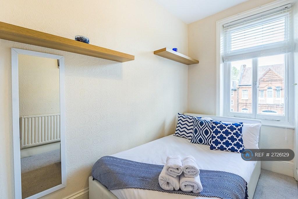 Bedroom 2a