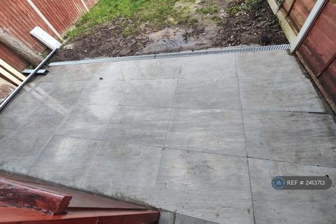 undefined, Clive Road, Enfield, EN1