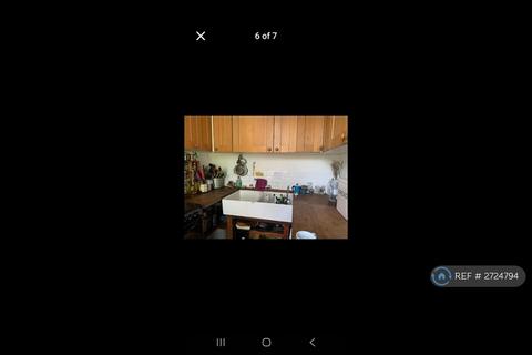 undefined, Grove Park, London, SE5