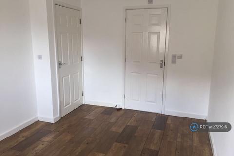 undefined, Broadlands Gardens, Pudsey, LS28