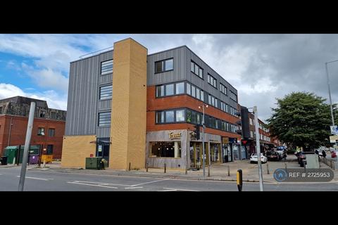 1 bedroom flat to rent, Montrose House, Slough, SL1