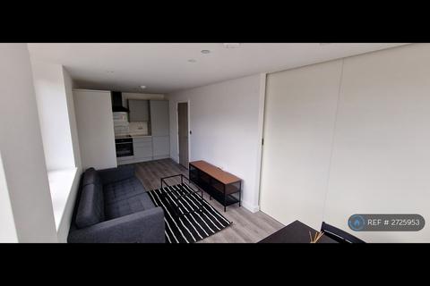 1 bedroom flat to rent, Montrose House, Slough, SL1