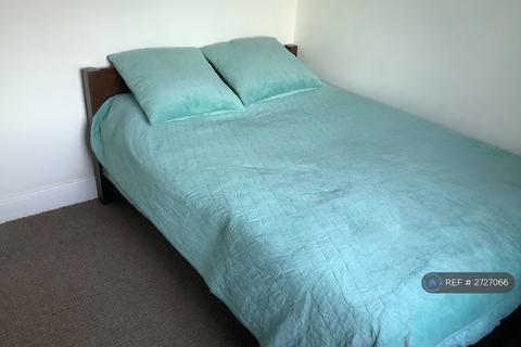1 bedroom flat to rent, Fleet Road, London, NW3