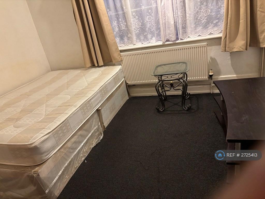 First Floor Double Bedroom