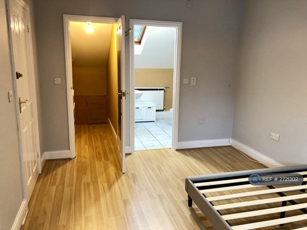 Bed-1 (Ensuite)