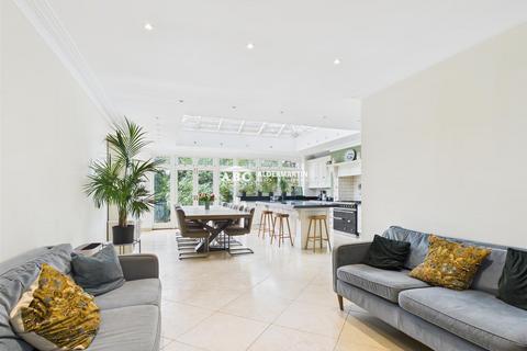 undefined, Penshurst Gardens, Edgware