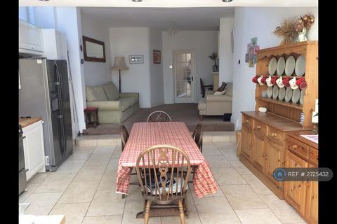undefined, Clarendon Road, London, SW19
